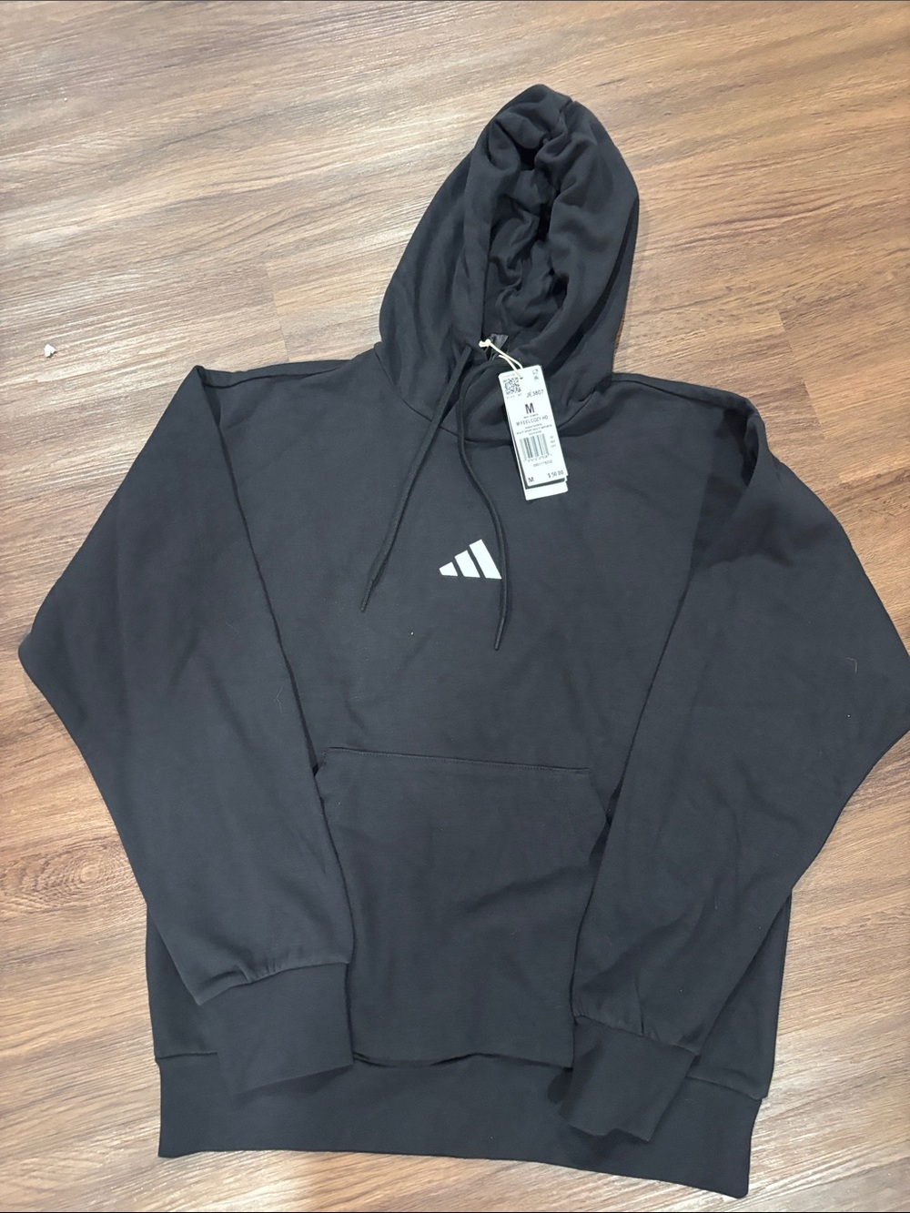 Men’s Adidas hoodie nwt